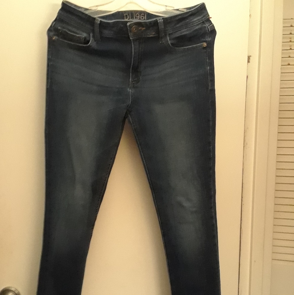 Size 29 Insta Sculpt Stretch Jeans